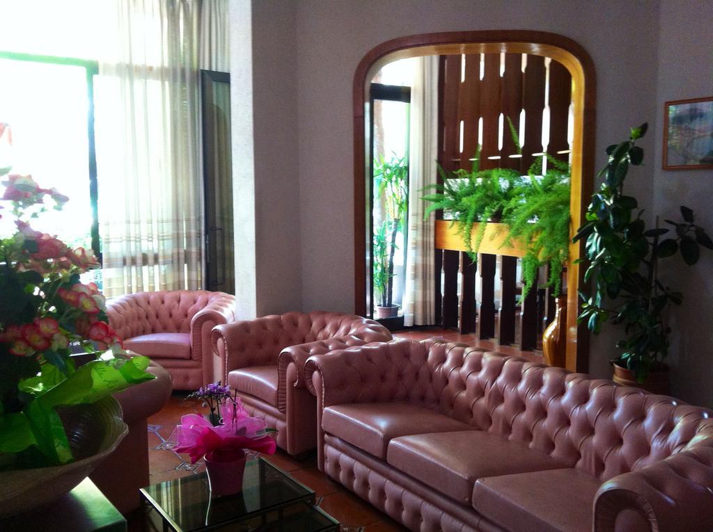 Meuble Lariana Otel Bellaria-Igea Marina Dış mekan fotoğraf