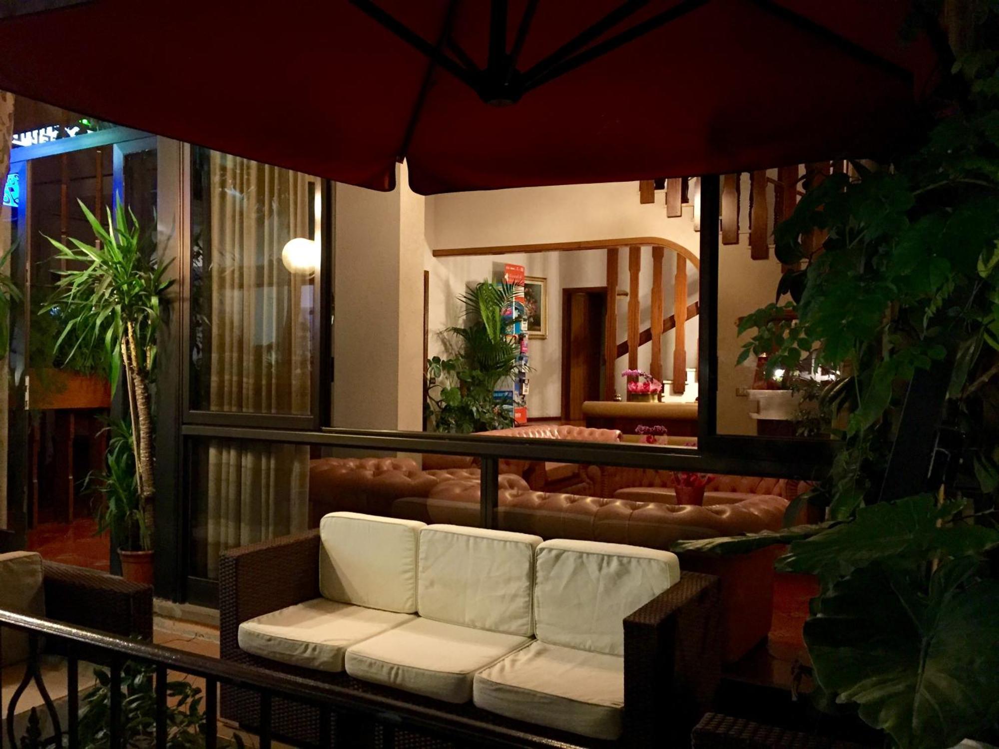 Meuble Lariana Otel Bellaria-Igea Marina Dış mekan fotoğraf