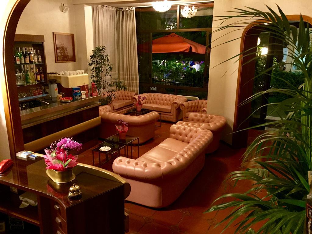 Meuble Lariana Otel Bellaria-Igea Marina Dış mekan fotoğraf